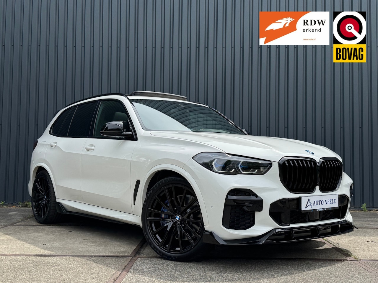 BMW X5 - xDrive45e M Sport 394 pk Pano, Laser, Trekhaak, BTW - AutoWereld.nl