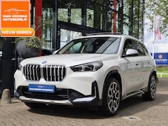 BMW X1 - xDrive25e | SOH 95, 71% | Panoramadak | Leder | Navigatie | PDC + camera | Stoelverwarming