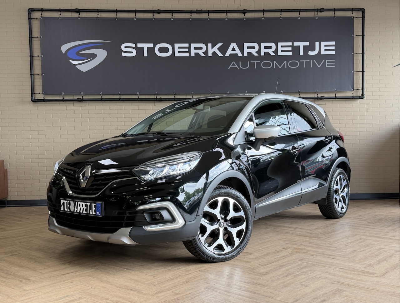 Renault Captur - 0.9 TCe Intens | Navi | 17 " | PDC | Stoelverwarming | Led | Bluetooth | Clima | Keurig ne - AutoWereld.nl