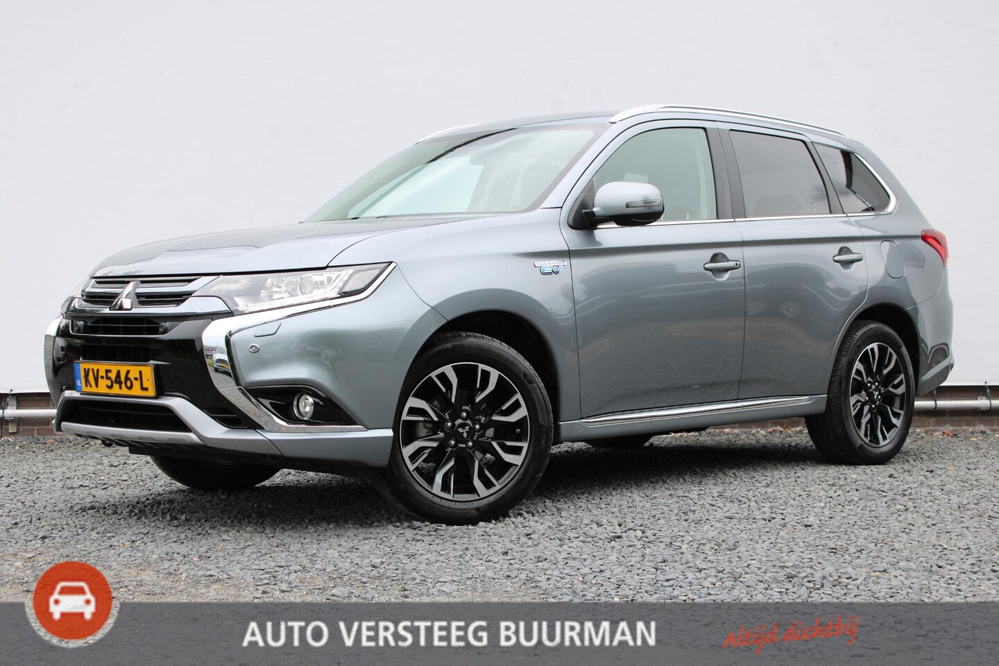 Mitsubishi Outlander - 2.0 PHEV Executive Edition Trekhaak, 4WD, Climate Control, Keyless - AutoWereld.nl