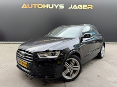 Audi Q3 - 2.0 TFSI Quattro Sport Pano Leer Bose Trekhaak Stoelverwarming Automaat