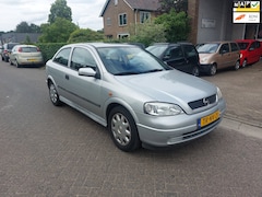 Opel Astra - 1.6 GL AUTOMAAT met Nieuwe APK