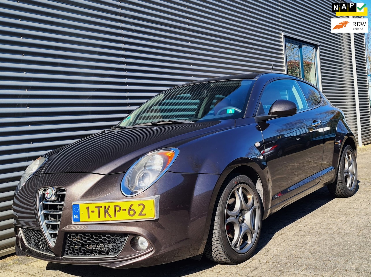 Alfa Romeo MiTo - 1.3 JTDm ECO Esclusivo 03-2014 Grigio Antracite Metallizzato APK NIEUW!! - AutoWereld.nl