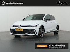 Volkswagen Golf - 1.5 eHybrid GTE | Matrix LED | HUD | 360° Camera | Stoel/Stuurverwarming | Keyless Entry/G