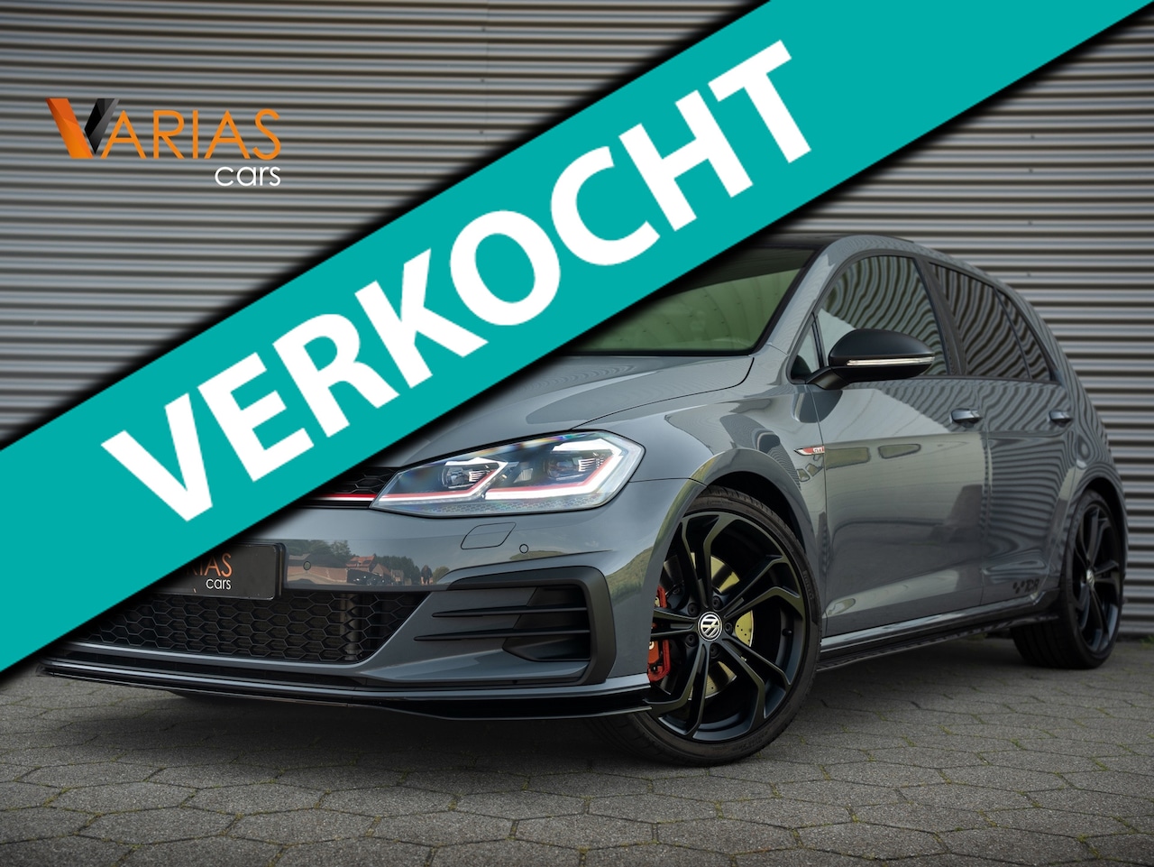 Volkswagen Golf - 2.0 TSI GTI TCR Pano DCC Akra Leer Org. lak! - AutoWereld.nl