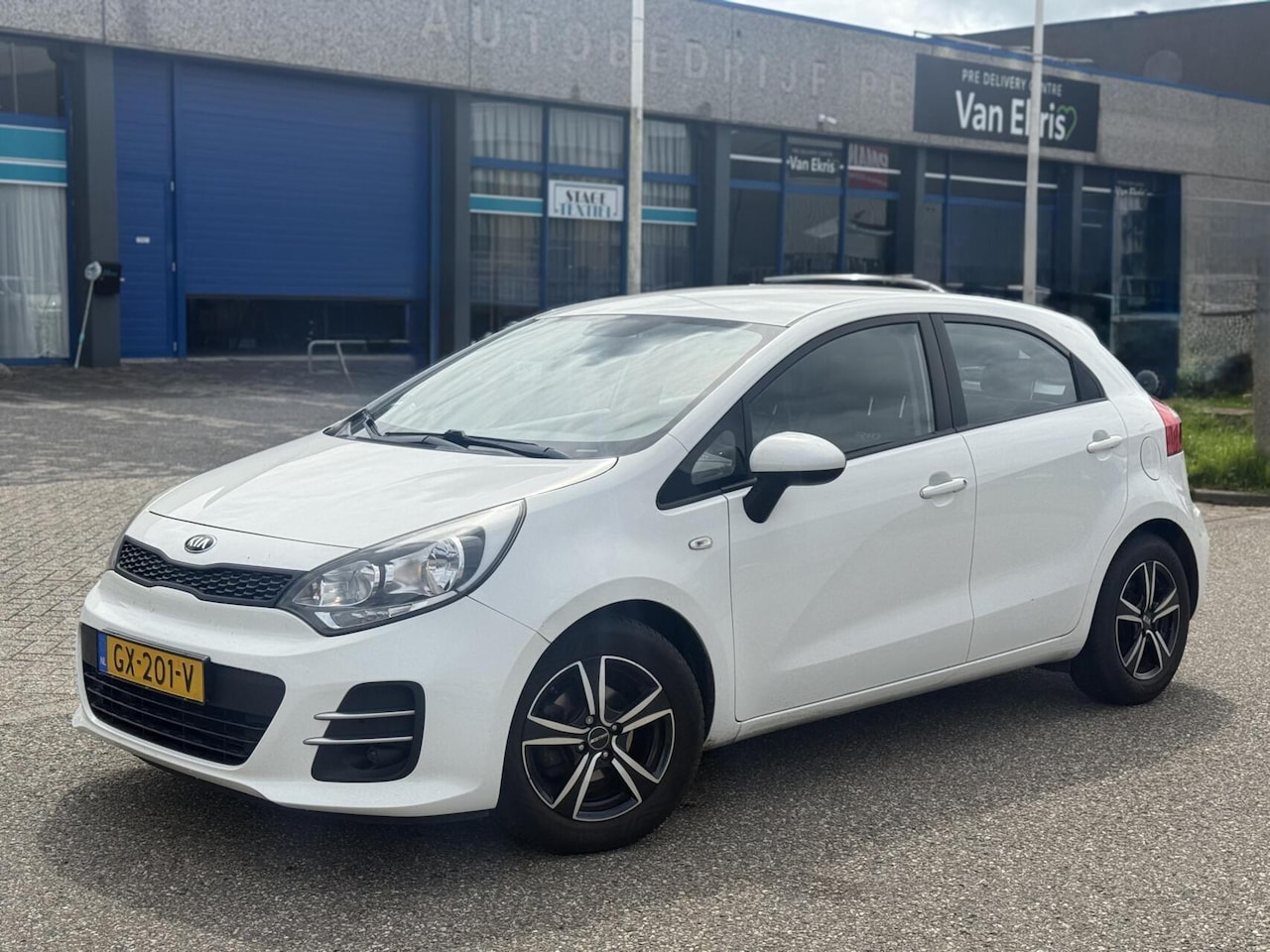 Kia Rio - 1.2 CVVT 2016 5-DRS Airco/Cruise/Aux Nieuwe APK - AutoWereld.nl