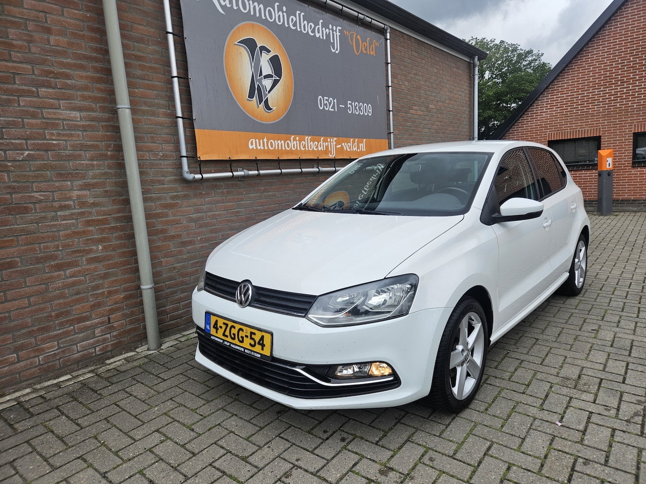 Volkswagen Polo - 1.2 TSI Highline 1.2 TSI Highline (1e eigenaar) - AutoWereld.nl