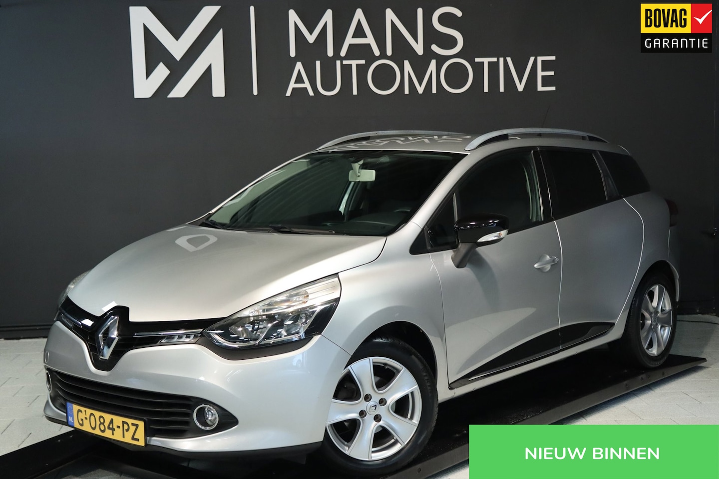 Renault Clio Estate - 1.2 Dynamique / CRUISE / NAVI / BLUETOOTH / STOELVERW - AutoWereld.nl
