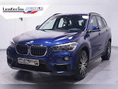 BMW X1 - sDrive18i Advantage Navi Sportstoelen Clima Stoelverwarming PDC v+a 19 Inch velgen