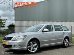 Skoda Octavia Combi - 1.2 TSI Elegance Business Line|PDC|Navi