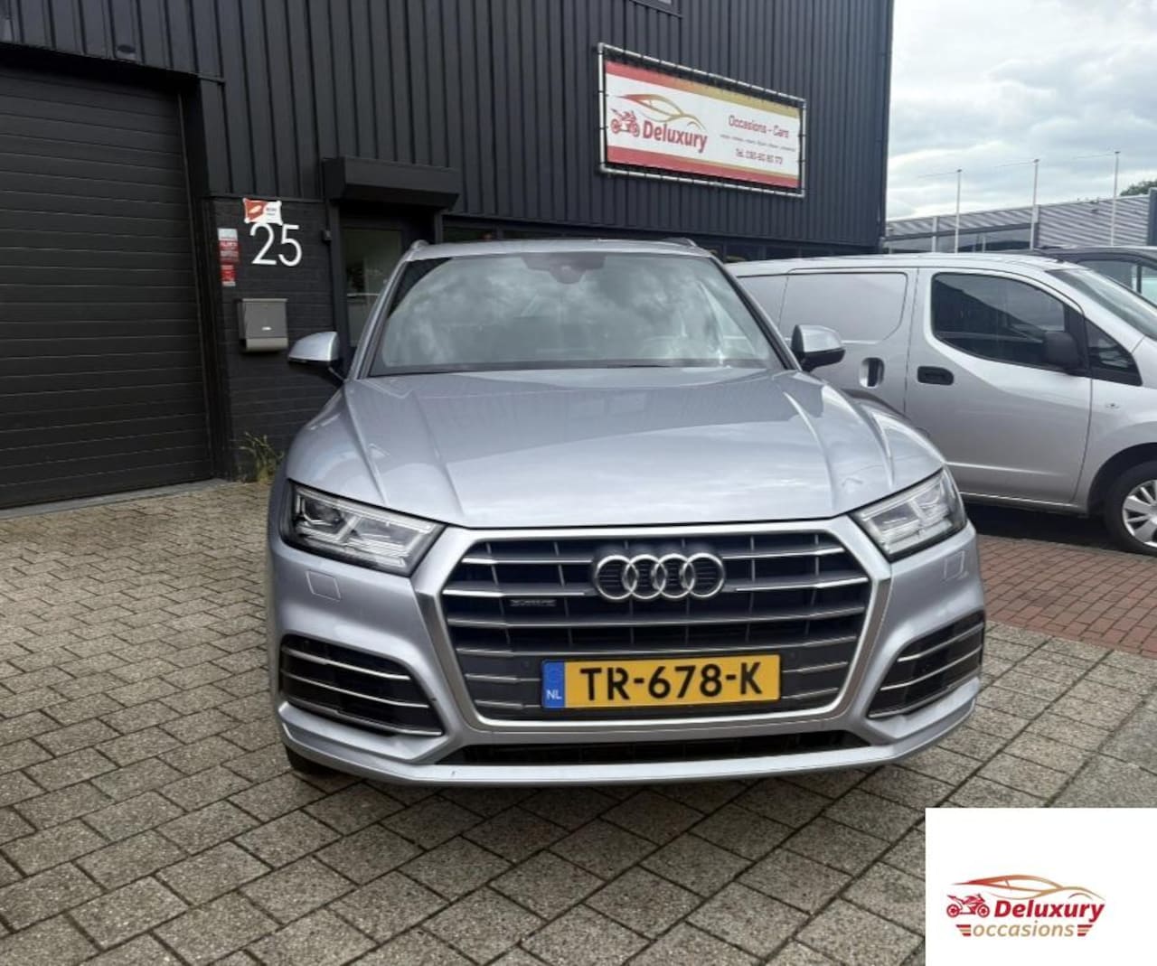 Audi Q5 - 2.0 TFSI quattro Sport S Line Black Edition NAP PANO - AutoWereld.nl