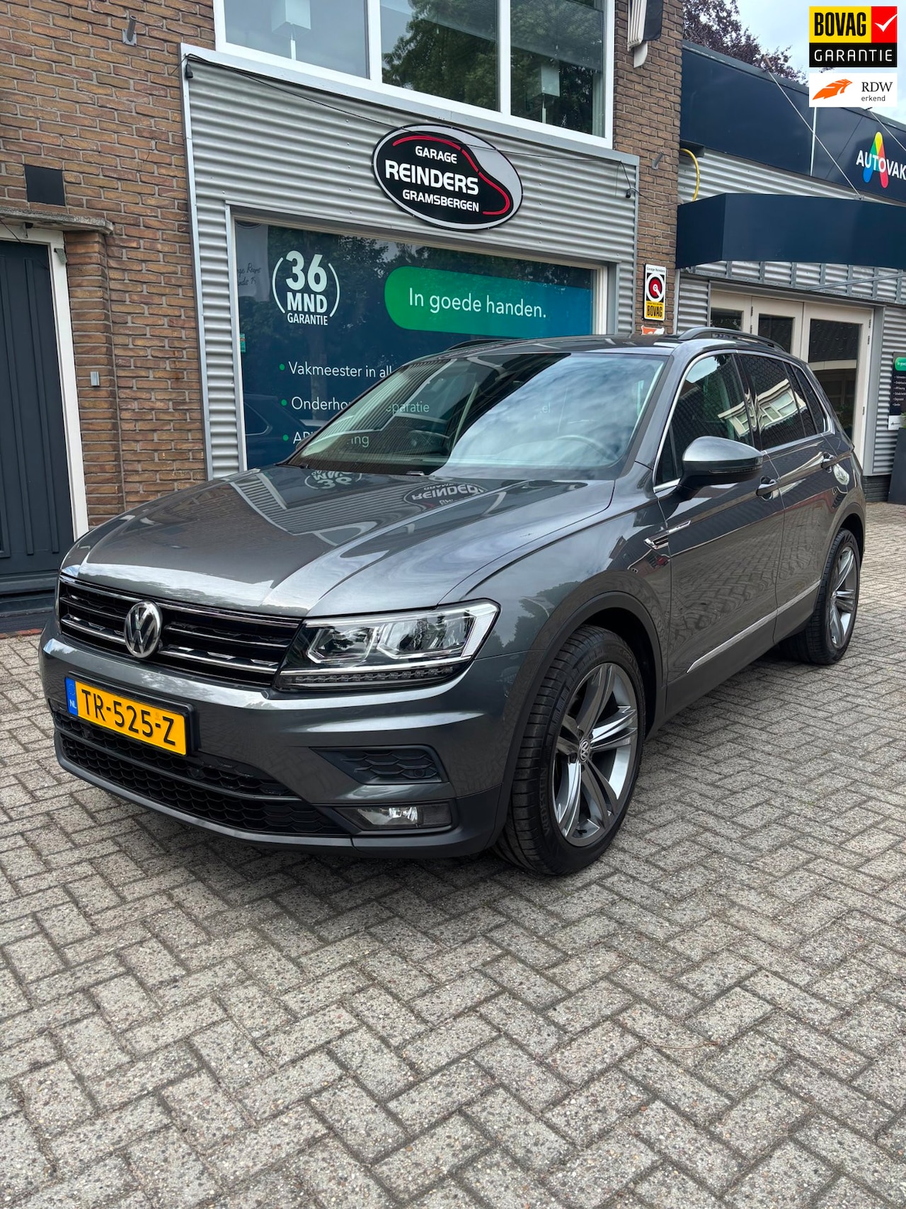 Volkswagen Tiguan - 1.4 TSI ACT Elek Trekhaak, Stoelverwarming, LED, 19 inch, ACC - AutoWereld.nl
