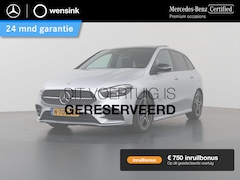Mercedes-Benz B-klasse - 180 Business Solution AMG | Night | Widescreen | Trekhaak | Panoramadak | Stoelverwarming