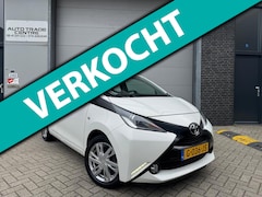 Toyota Aygo - 1.0 VVT-i x-cite [Achteruitrijcamera | Carplay | Airco | Volledig OH]