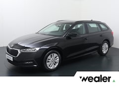 Skoda Octavia Combi - 1.0 e-TSI Ambition | 110 PK | Automaat | Trekhaak wegklapbaar | Cruise Control | Climate c