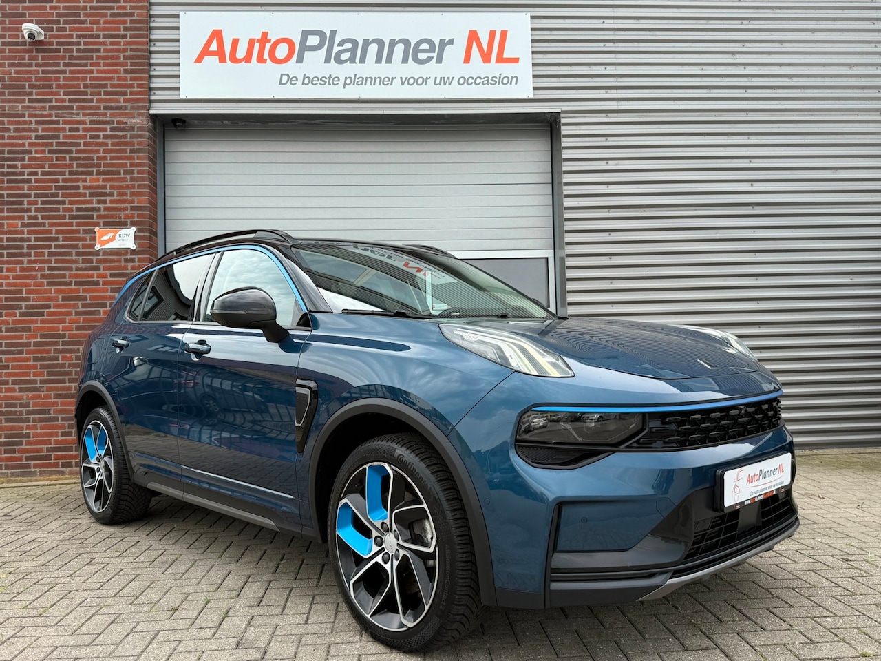Lynk & Co 01 - 1.5 Plug-in Hybrid! 360° Camera! Pano! Virtual! - AutoWereld.nl