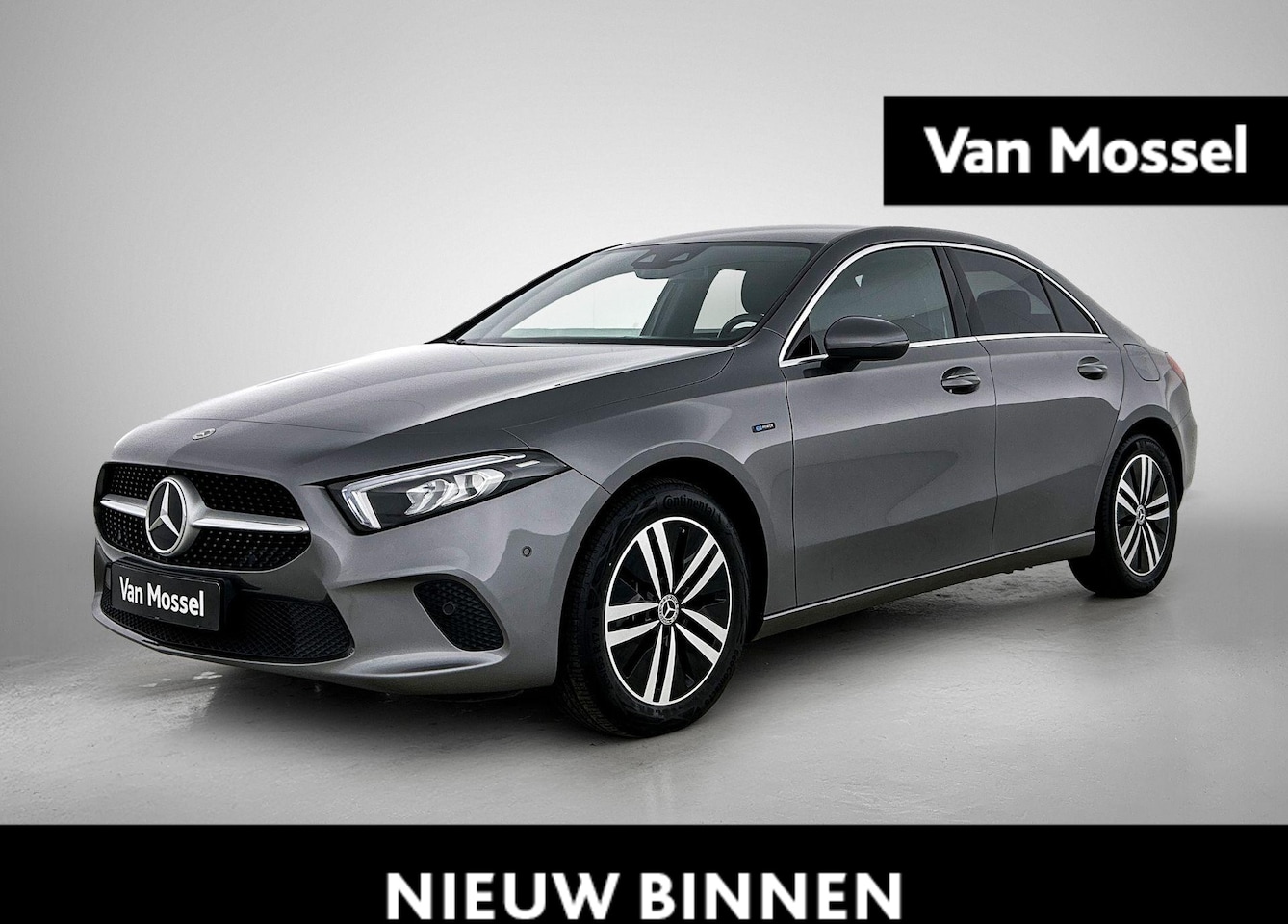 Mercedes-Benz A-klasse - Limousine A 250 e Business Line | Climate Control | Sfeerverlichting | Stoelverwarming | A - AutoWereld.nl