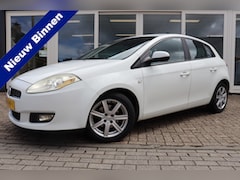 Fiat Bravo - 1.4 T-Jet Corporate, Airco, Climate, Cruise, Trekhaak, PDC A, Prijs is Rijklaar