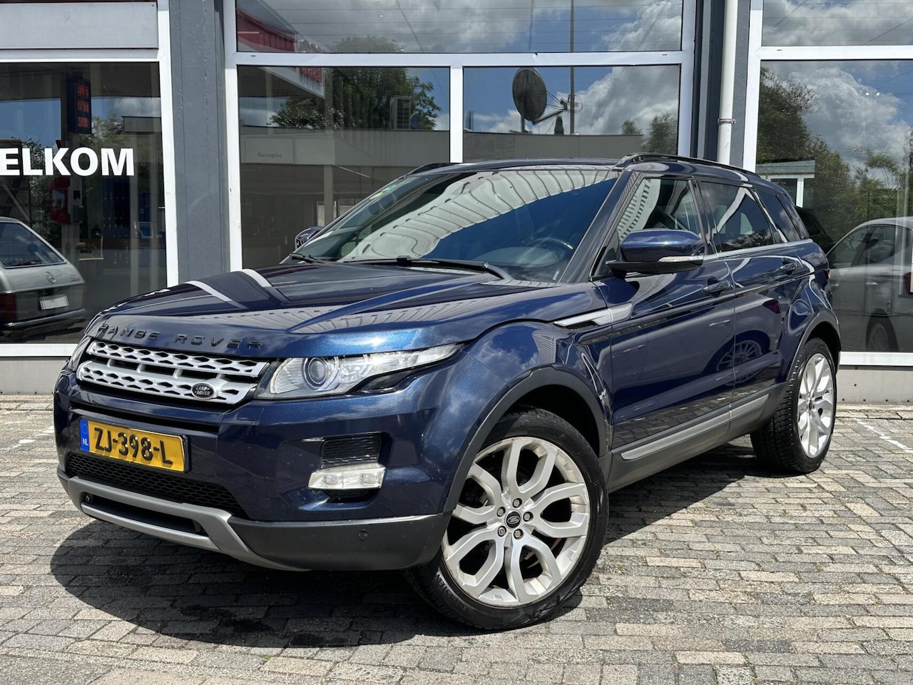 Land Rover Range Rover Evoque - 2.2 SD4 4WD Prestige|New APK - AutoWereld.nl