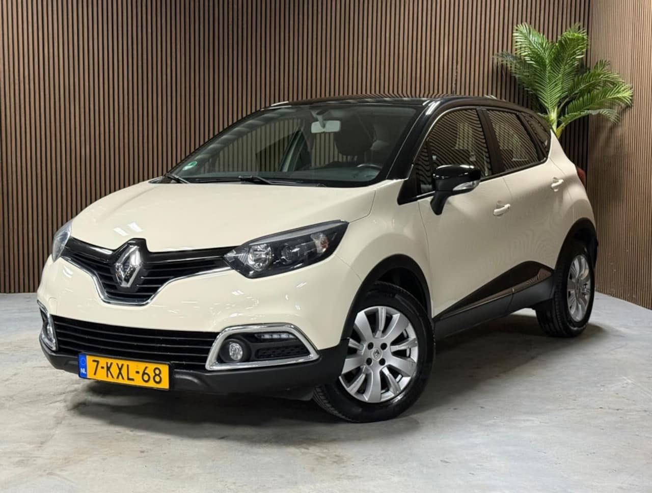 Renault Captur - 0.9 TCe Expression 0.9 TCe Expression - AutoWereld.nl