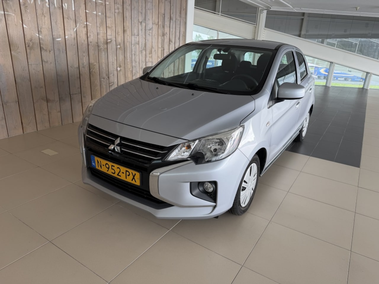 Mitsubishi Space Star - 1.2 Cool+ 1.2 Cool+ - AutoWereld.nl