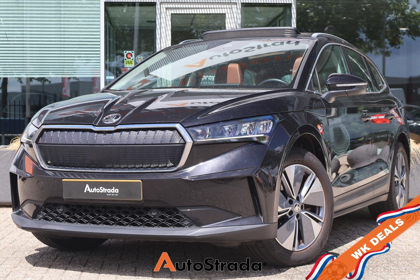 Skoda Enyaq iV - 60 180pk I Pano I Warmtepomp I Leder | LED | Virtual | Camera | Navigatie | Cruise | Clima - AutoWereld.nl
