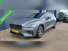 Volvo V60 - 2.0 T8 Twin Engine AWD R-Design