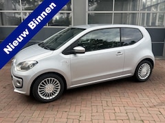 Volkswagen Up! - 1.0 high up BlueMotion | LMV | 10-2012 211.967 KM