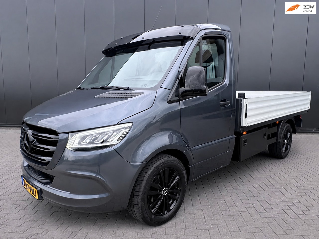 Mercedes-Benz Sprinter - 317 CDI L2 AUTOMAAT FULL-LED ACC CAMERA NAVI GR SCHERM TREKHAAK - AutoWereld.nl