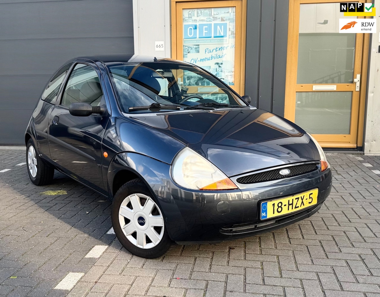 Ford Ka - 1.3 Cool & Sound-Airco - AutoWereld.nl