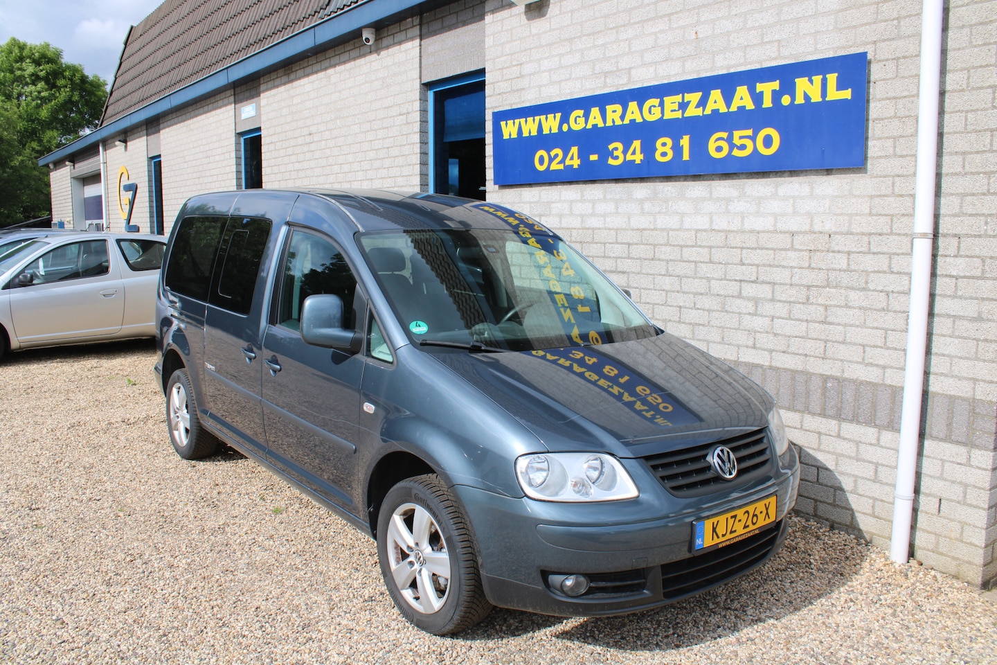 Volkswagen Caddy Maxi - 1.6 Trendline Airco Trekhaak PDC - AutoWereld.nl