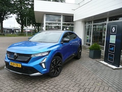 Renault Rafale - E-Tech full hybrid 200 esprit Alpine LED MATRIX/ HARMAN KARDON/ PACK PRIVILEGE/ PACK ELYSE