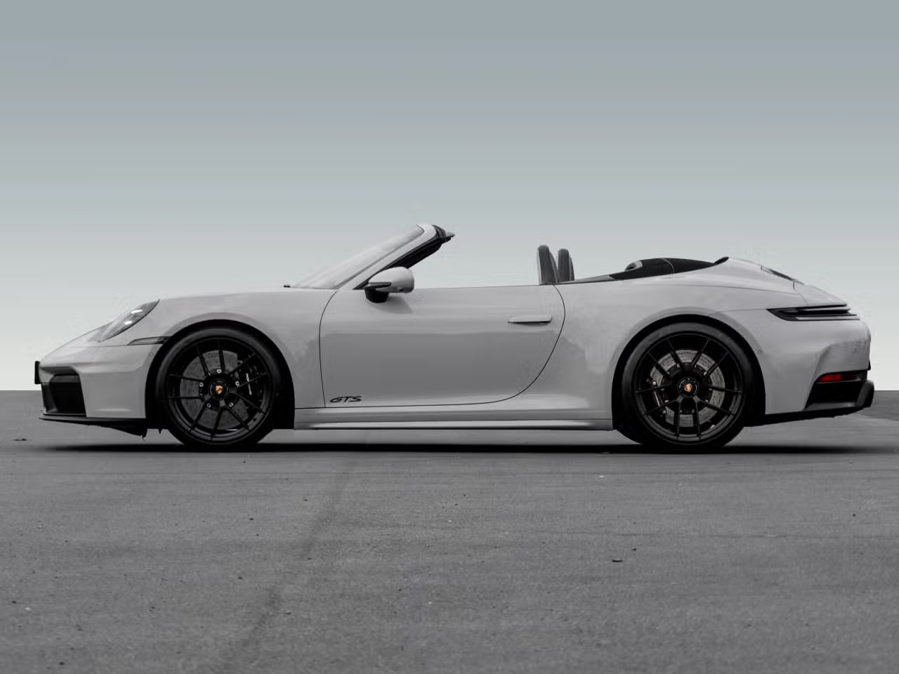 Porsche 911 Cabrio - 3.0 Carrera 4 GTS Burmester PCCB LIFT PPF - AutoWereld.nl