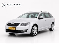 Skoda Octavia Combi - 1.6 TDI 110pk DSG Greentech Style Business | Navigatie | Xenon | Half leder | Trekhaak