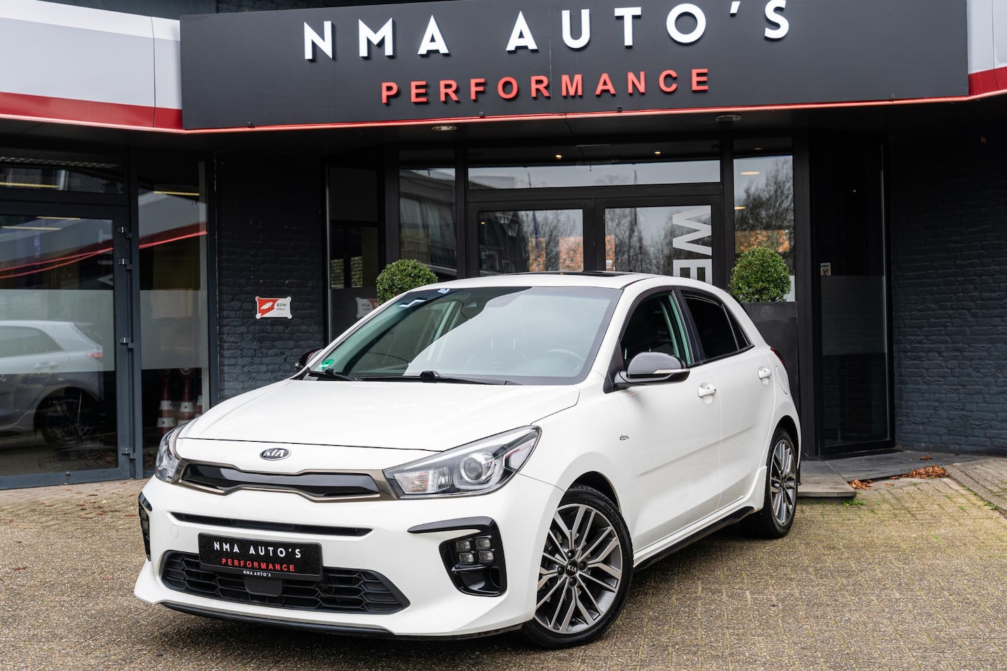 Kia Rio - 1.0 TGDI GT Line CARPLAY / PANO / CRUISE / GT-LINE / UNIEK / STUURVERWARMING - AutoWereld.nl