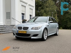 BMW 5-serie Touring - M5 Volleder l toptstaat l onderhoud l Silverstone II int + ext