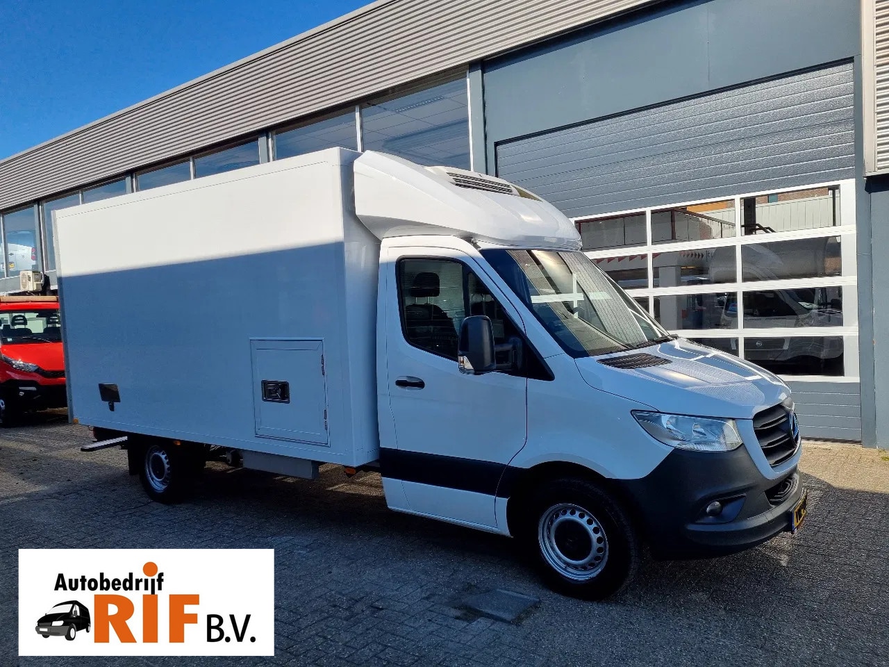 Mercedes-Benz Sprinter - 316 CDI Kuhlkoffer Thermoking V300MAX Euro 6D 230V - AutoWereld.nl