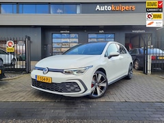 Volkswagen Golf - 1.4 eHybrid GTE | Met panoramadak, adaptive cruise, stoel- en stuurwielverwarming en virtu