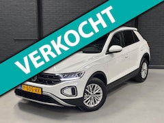Volkswagen T-Roc - 1.5 TSI (150 pk) Life automaat - adapt. cruise - 14.192 km - orig. NL-auto
