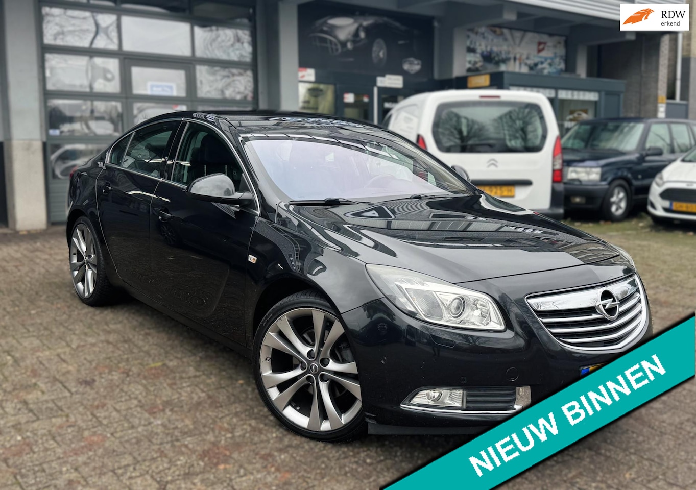 Opel Insignia - 2.0 T Edition 4x4 | AUT | NAVI | TREKHAAK | AIRCO | CRUISE | LEDER | PDC | APK. - AutoWereld.nl