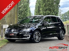 Volkswagen Golf - 1.4 TSI GTE Connected Series