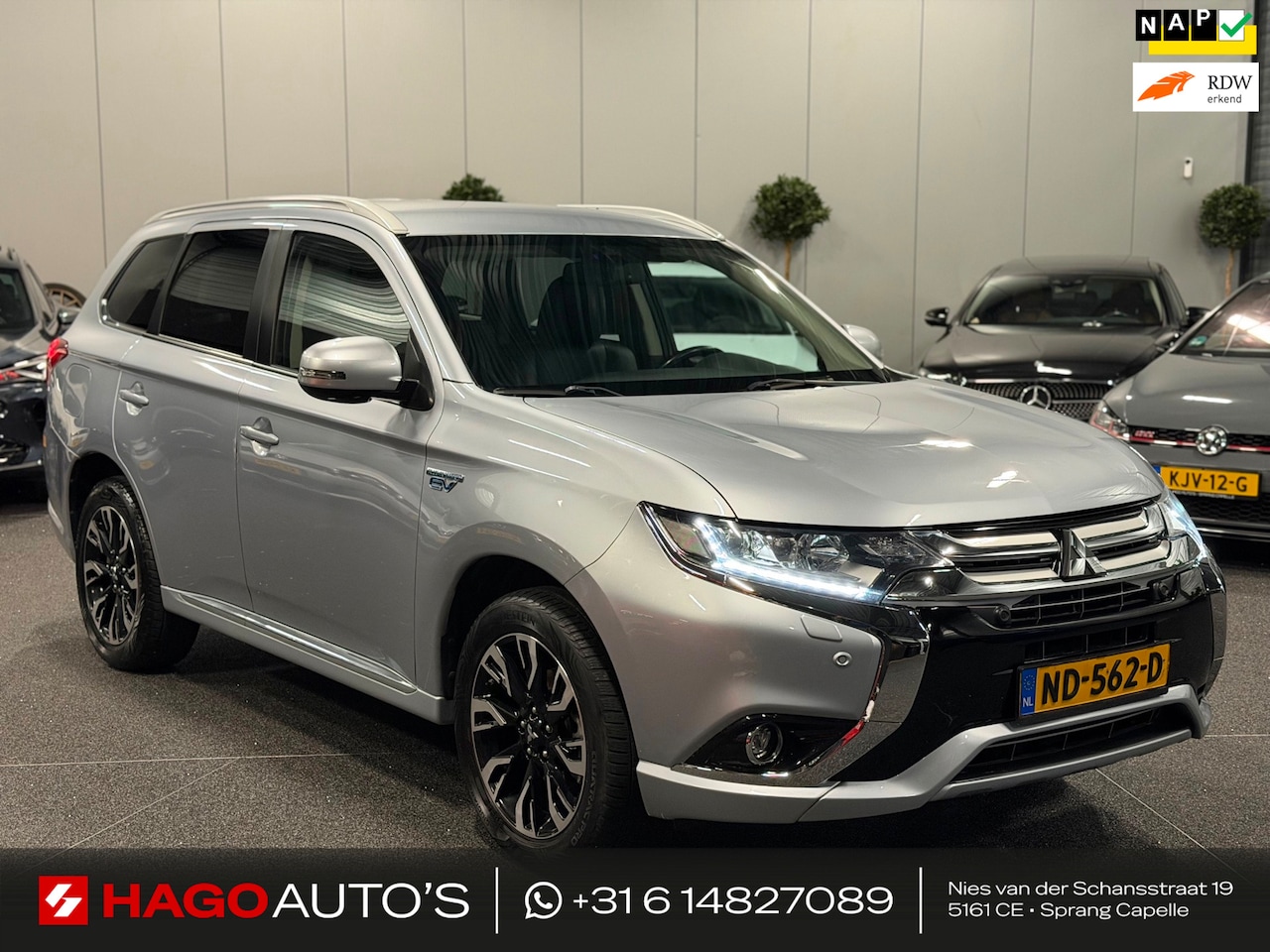 Mitsubishi Outlander - 2.0 PHEV Premium LED/CRUISE/CLIMATE/BLIND-SPOT/CAMERA/HALF-LEDER-ALCANTARA/TREKHAAK/NAP - AutoWereld.nl