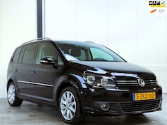 Volkswagen Touran - 1.2 TSI Highline BlueMotion 7p.|Carplay|Trekhaak|P.D.C