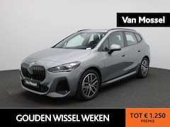 BMW 2-serie Active Tourer - 218i M-Sport AUTOMAAT | Carplay | Camera | CruiseControl | Stoelverwarming | Navigatie | M