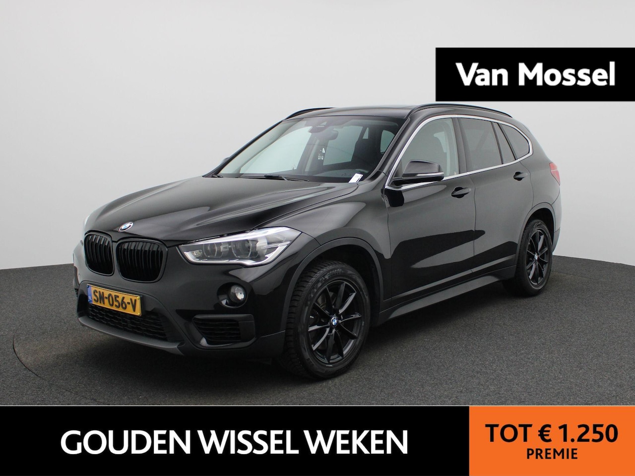 BMW X1 - sDrive20i Executive AUTOMAAT | PANORAMADAK | NAVIGATIE | CAMERA | TREKHAAK - AutoWereld.nl