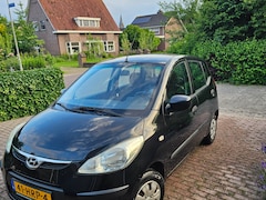 Hyundai i10 - 1.1 Active Hyundai i10 1.1 active 2009 147xxxkm gelopen Apk tot 18-2-2027 Elektrische ramen Frisse b