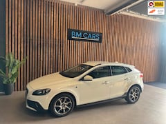 Volvo V40 Cross Country - 1.5 T3 Ocean Race Automaat, Leer, Navi