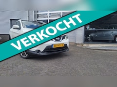 Nissan Qashqai - 1.2 Premier Edition/Nav/Camera/Pano dak/Lm/Pdc V/A/Enz