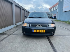 Audi A3 - 1.6 Attraction