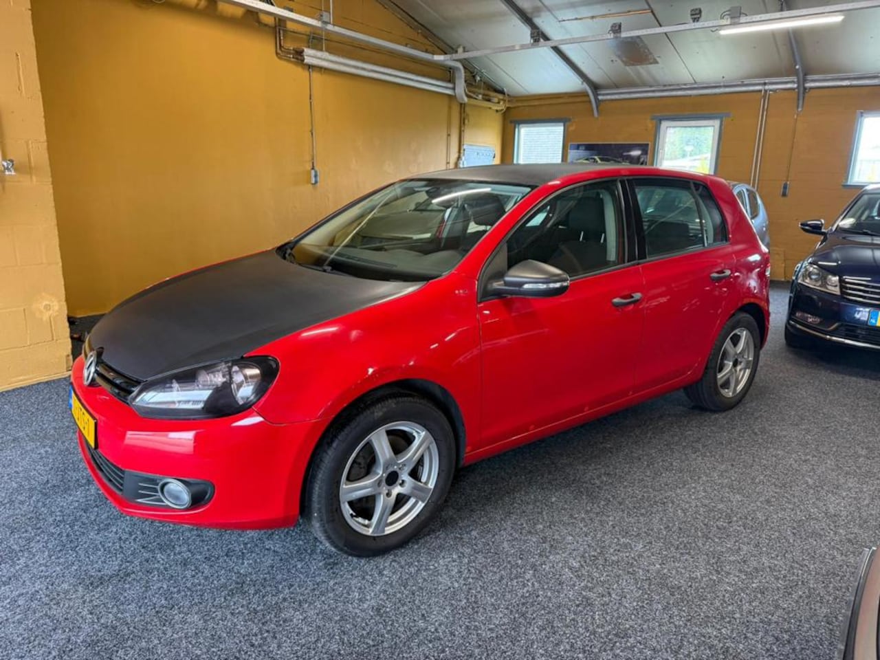 Volkswagen Golf - 1.4 TSI Trendline/Automaat/lage km/NAP - AutoWereld.nl